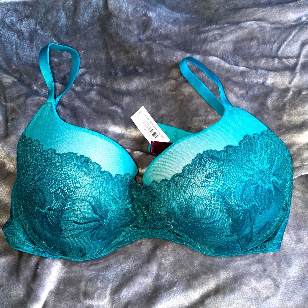 New with tag 34 DD push-up bra